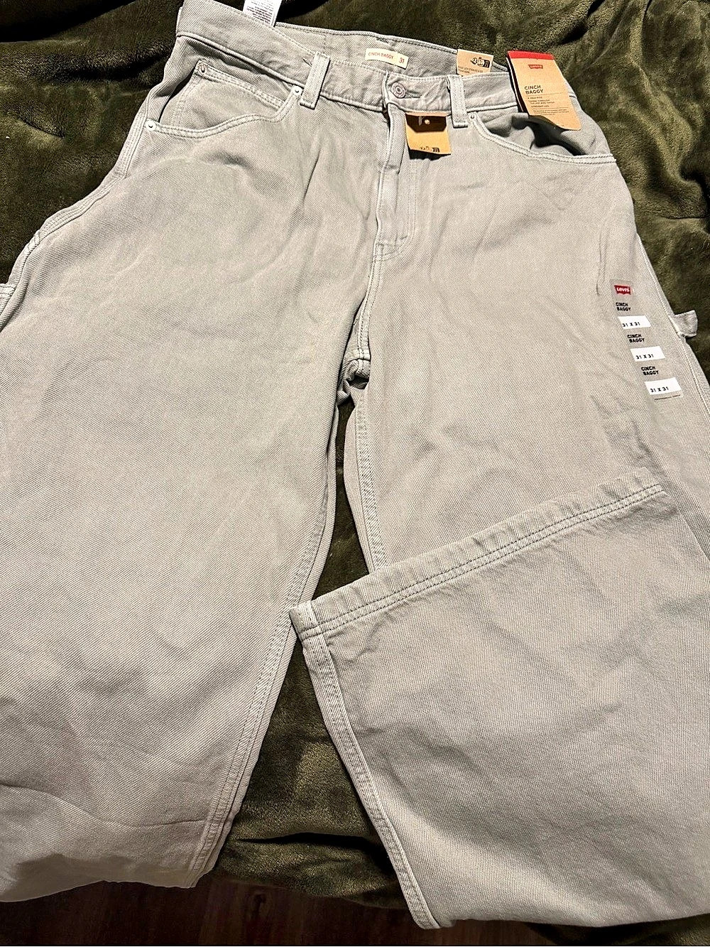 Levi's Cinch Baggy Jeans in Gray Waist 31